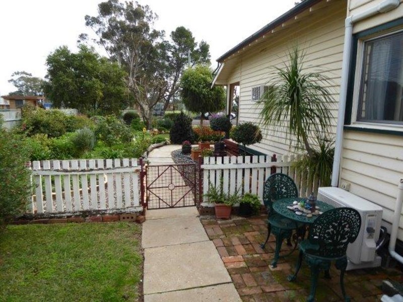 25 Deakin Street, Beulah VIC 3395