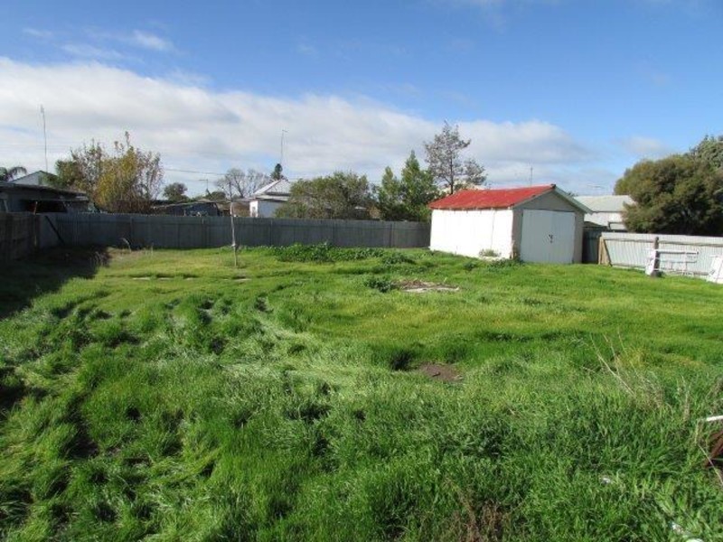 67 Devereux Street, Warracknabeal VIC 3393