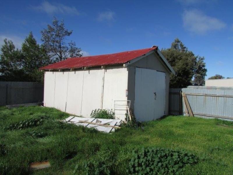 67 Devereux Street, Warracknabeal VIC 3393