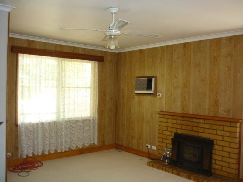 20 Gould Street, Warracknabeal VIC 3393