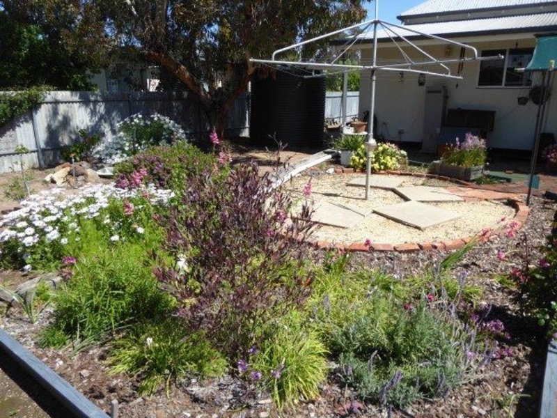 39 Church Street, Minyip VIC 3392