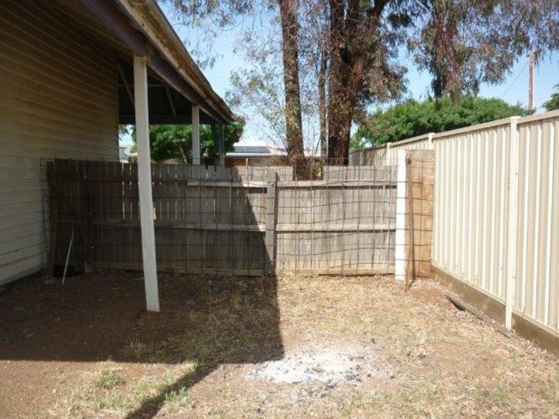 5 Walker Street, Donald VIC 3480