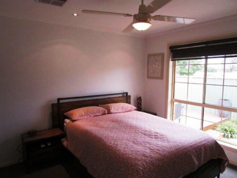 3 Athol Court, Donald VIC 3480