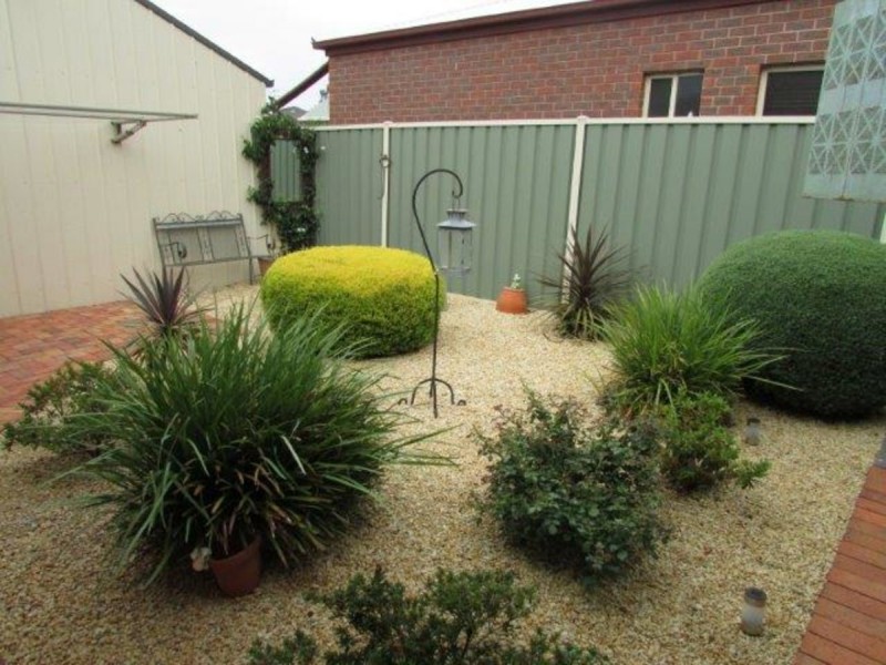 3 Athol Court, Donald VIC 3480