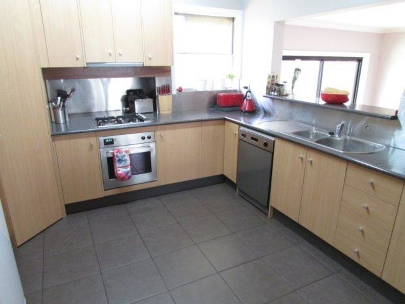 3B Millett Street, St Arnaud VIC 3478