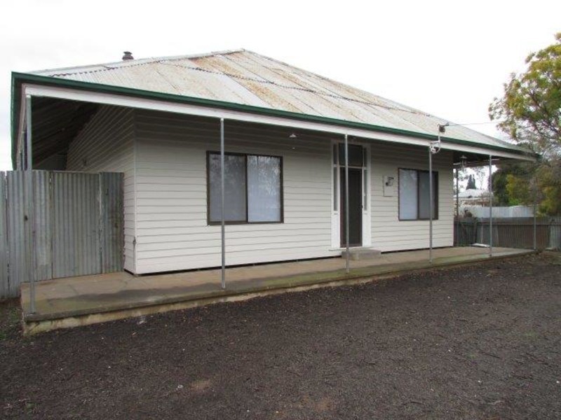 11 Bell Street, Beulah VIC 3395
