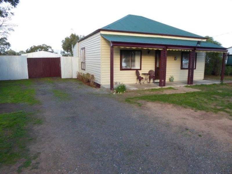 18 Hope Road, Hopetoun VIC 3396