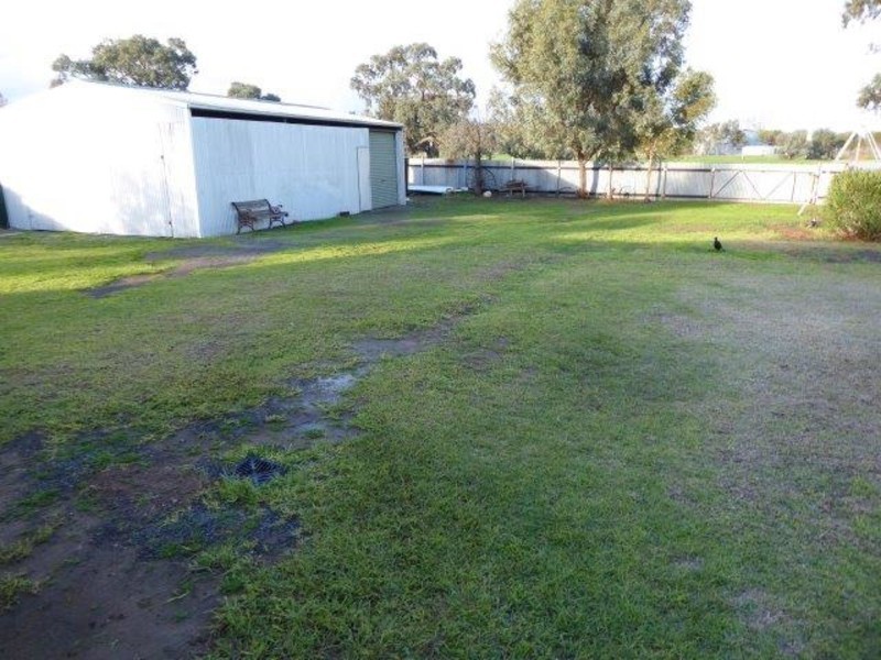 18 Hope Road, Hopetoun VIC 3396