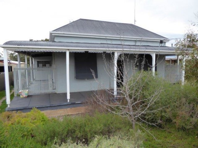 8 Hope Road, Hopetoun VIC 3396