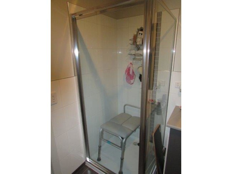 18 & 18a Sproats Lane, Donald VIC 3480