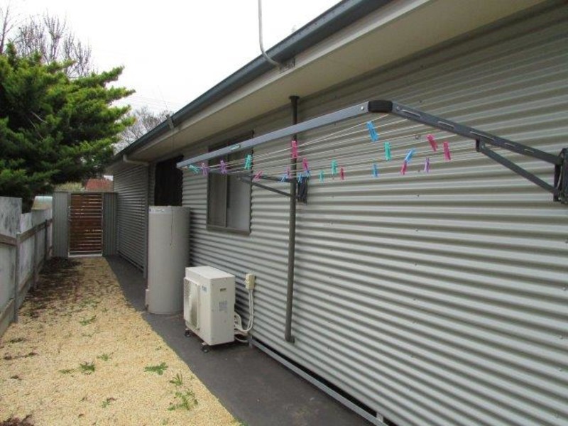 18 & 18a Sproats Lane, Donald VIC 3480