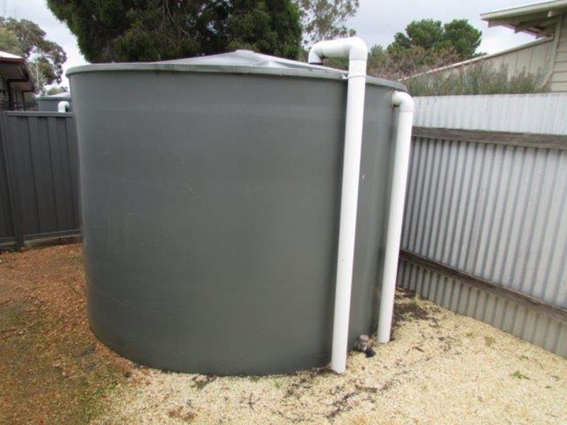 18 & 18a Sproats Lane, Donald VIC 3480