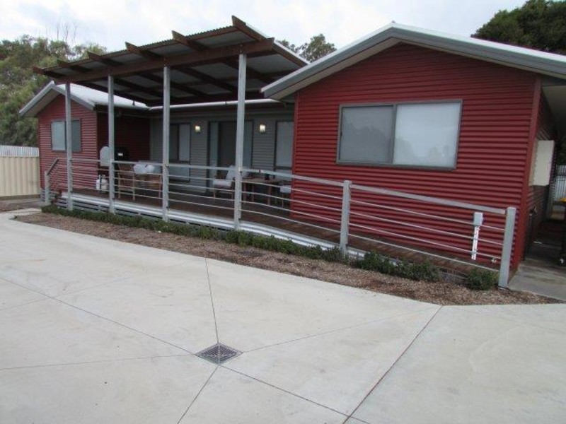 18 & 18a Sproats Lane, Donald VIC 3480