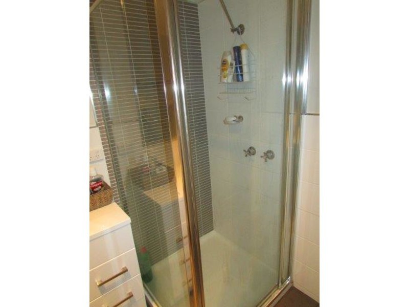 18 & 18a Sproats Lane, Donald VIC 3480