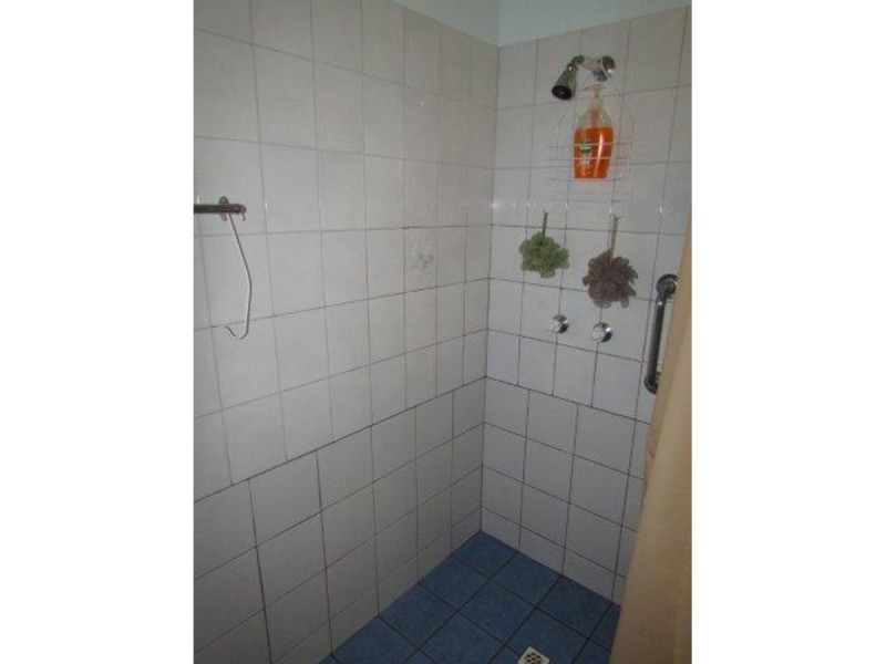 76 Lyle Street, Warracknabeal VIC 3393