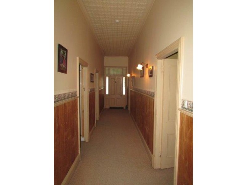 76 Lyle Street, Warracknabeal VIC 3393