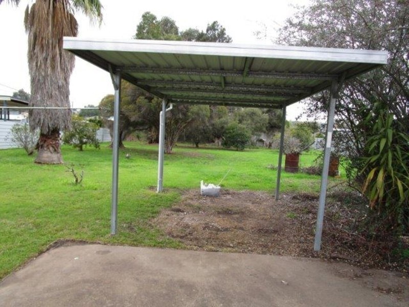 2 Kimberley Street, St Arnaud VIC 3478