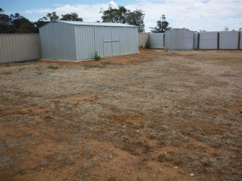 27 Sproats Lane, Donald VIC 3480