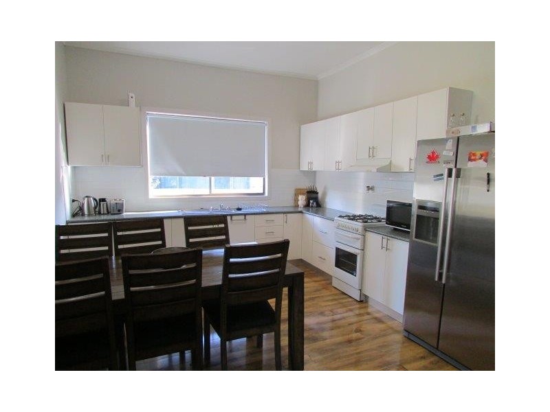 38 Anderson Street, Warracknabeal VIC 3393