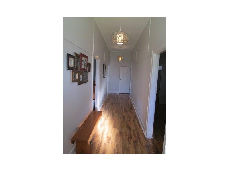 38 Anderson Street, Warracknabeal VIC 3393