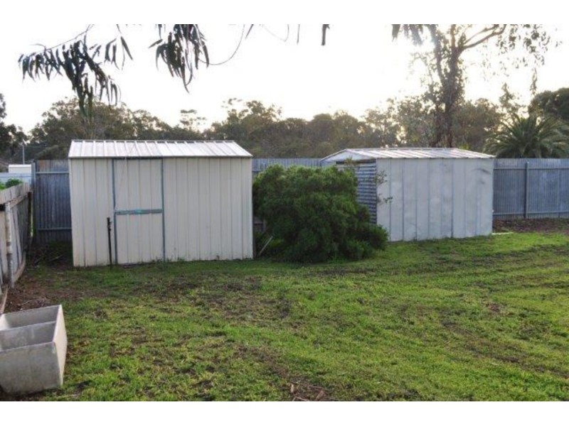 38 Anderson Street, Warracknabeal VIC 3393