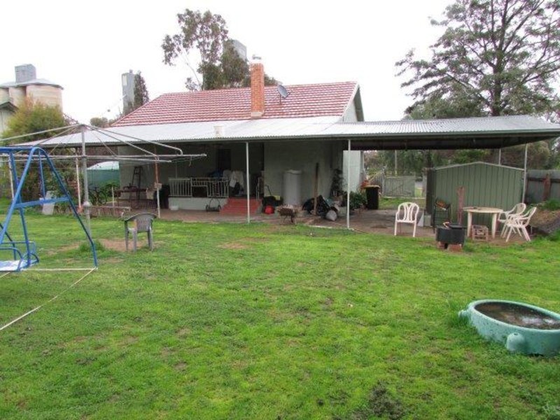 30 Railway Street, Rainbow VIC 3424