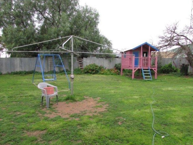 30 Railway Street, Rainbow VIC 3424