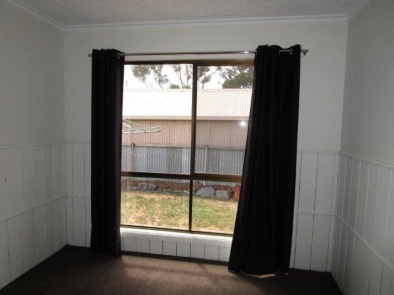 46A Molyneaux Street, Warracknabeal VIC 3393
