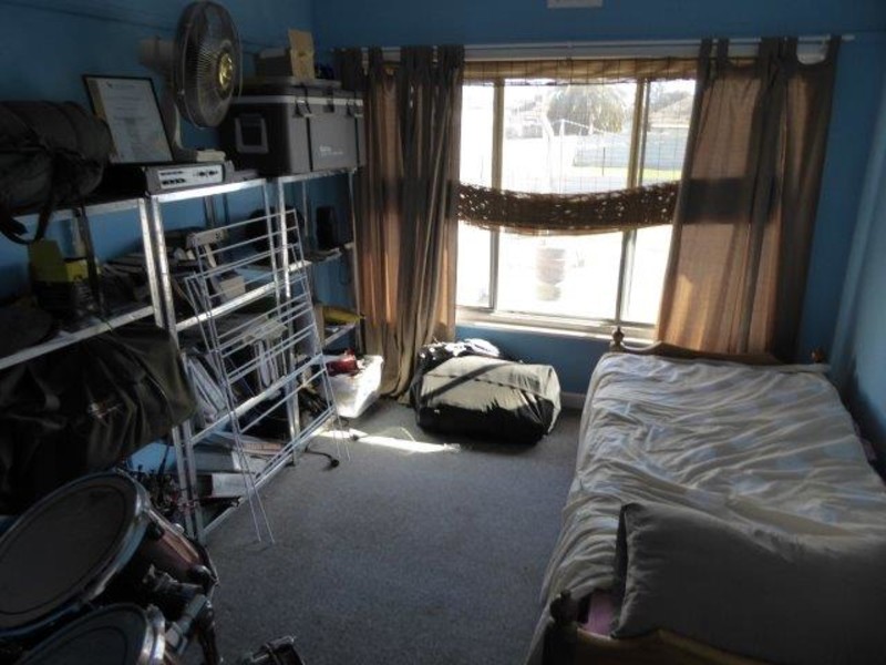 82 Jamouneau Street, Warracknabeal VIC 3393