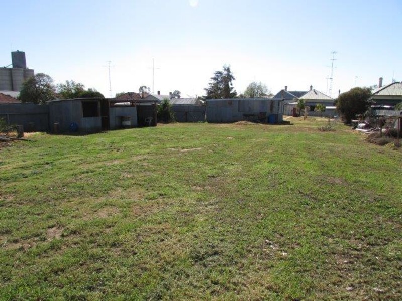 8 Eddy Street, Rainbow VIC 3424