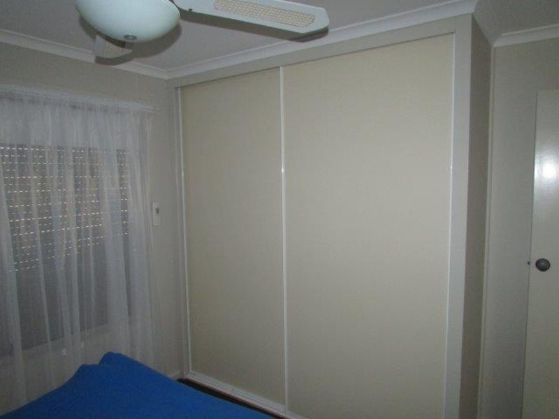 77 Molyneaux Street, Warracknabeal VIC 3393