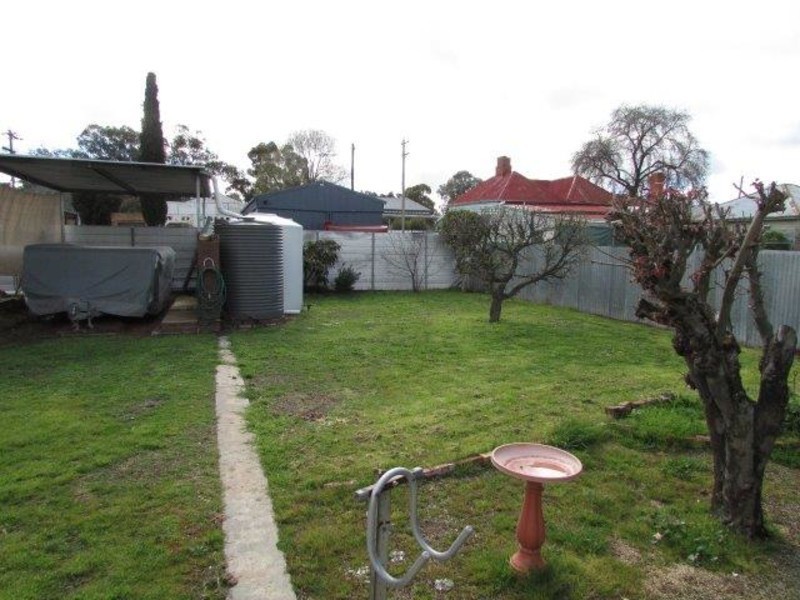 6 Wills Street, St Arnaud VIC 3478