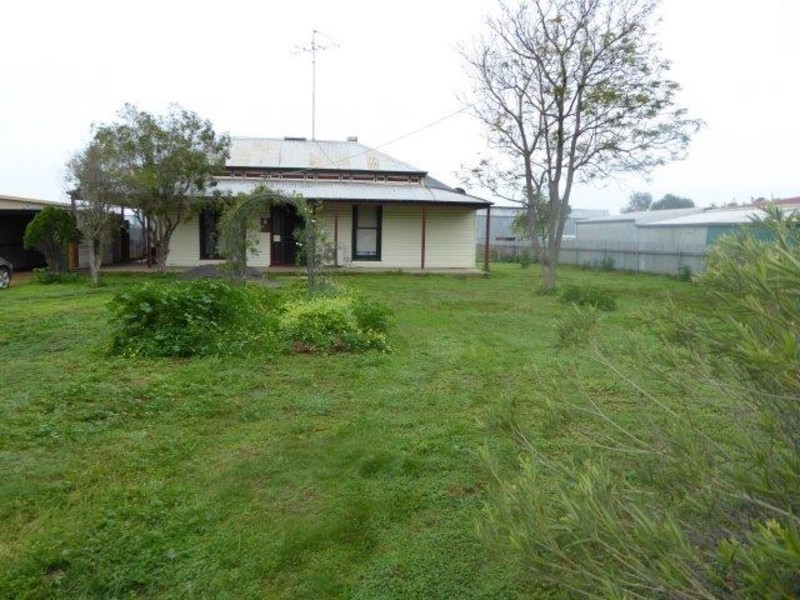 38 Watson Street, Birchip VIC 3483