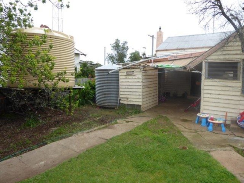 17 Lockwood Street, Birchip VIC 3483