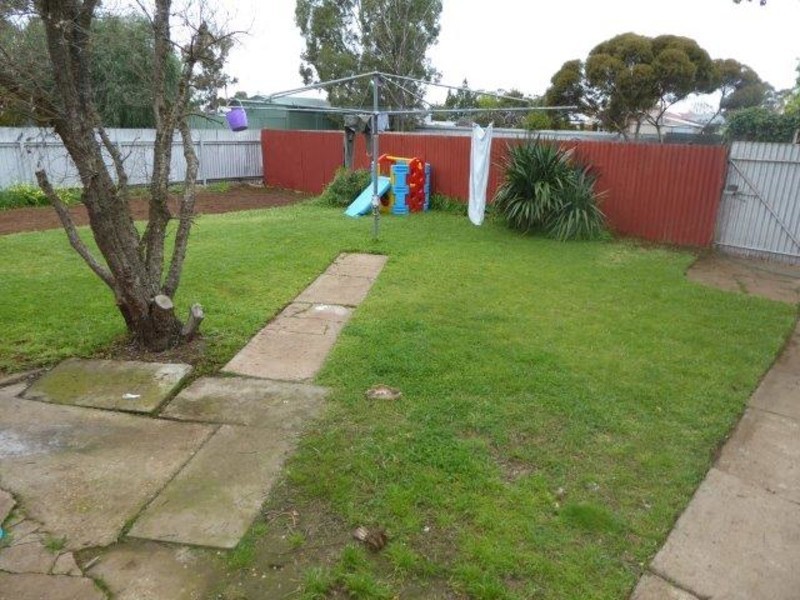 17 Lockwood Street, Birchip VIC 3483