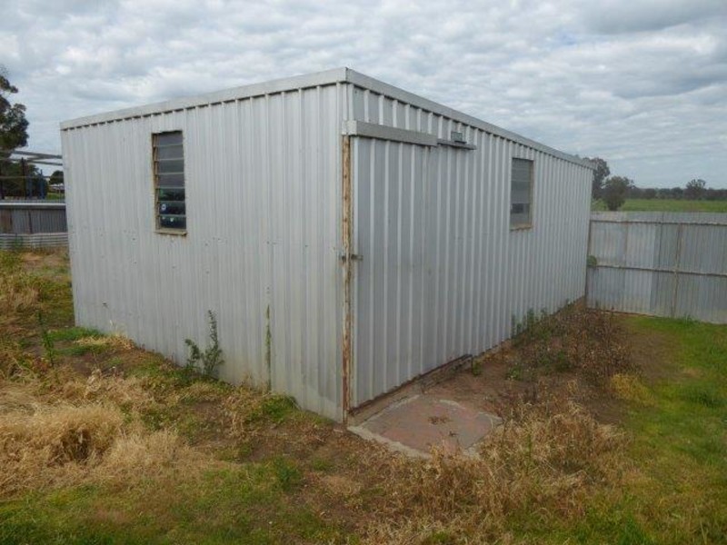 162 Woods Street, Donald VIC 3480