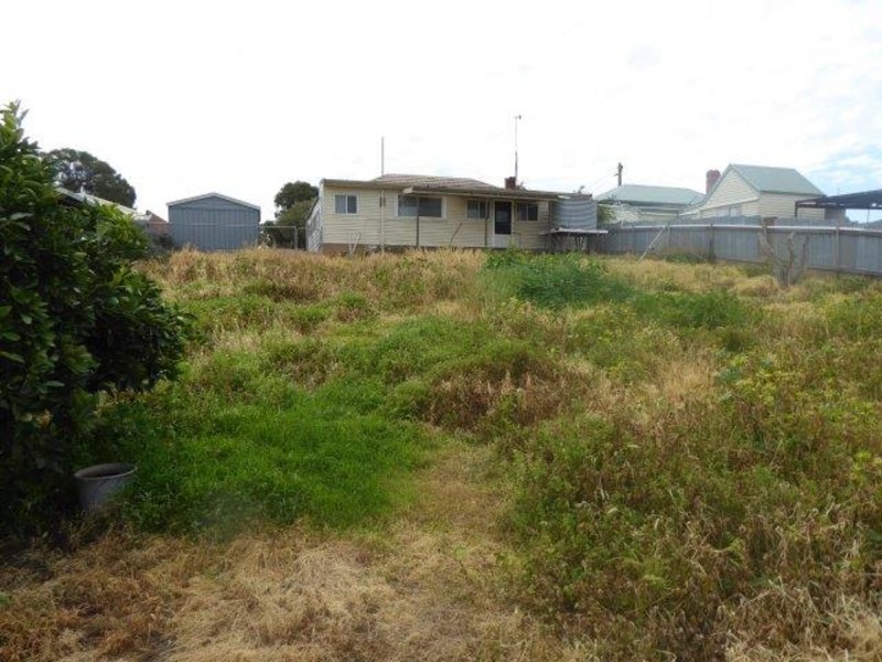 162 Woods Street, Donald VIC 3480