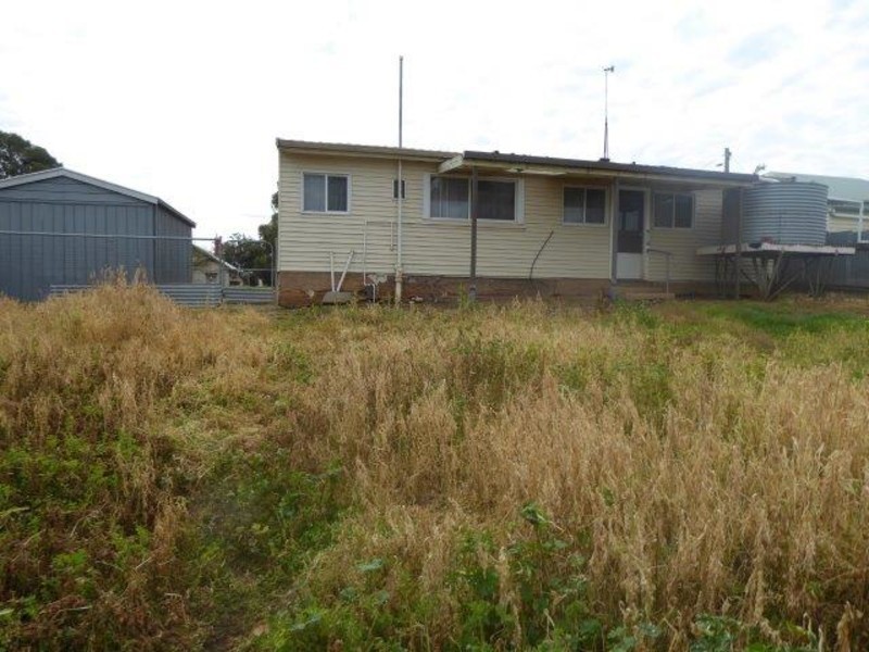 162 Woods Street, Donald VIC 3480