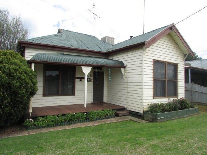 7 Elizabeth Street, Donald VIC 3480