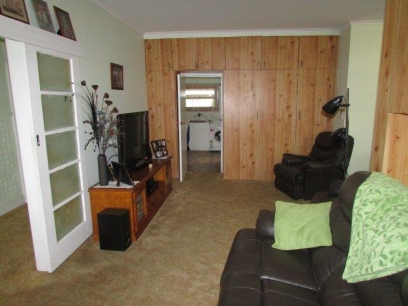 7 Elizabeth Street, Donald VIC 3480