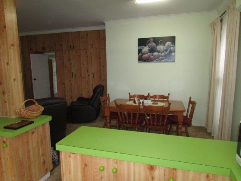 7 Elizabeth Street, Donald VIC 3480