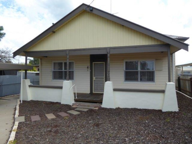 78 Anderson Street, Warracknabeal VIC 3393