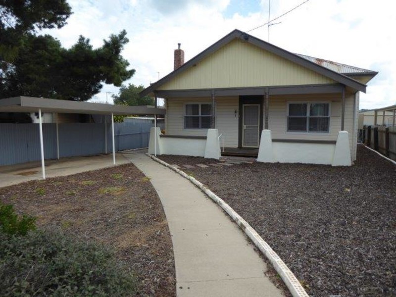 78 Anderson Street, Warracknabeal VIC 3393