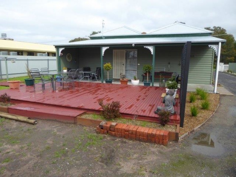 7 Duncan Street, Warracknabeal VIC 3393