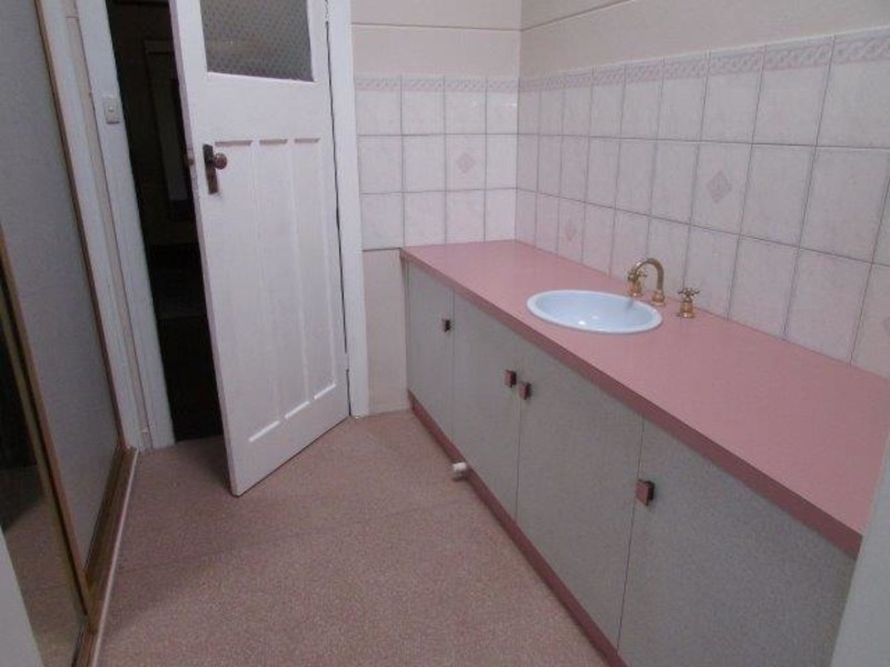 57 Anderson Street, Warracknabeal VIC 3393