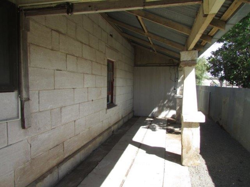 57 Anderson Street, Warracknabeal VIC 3393