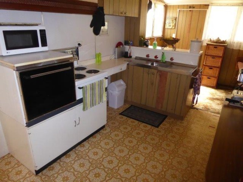 95 Jamouneau Street, Warracknabeal VIC 3393