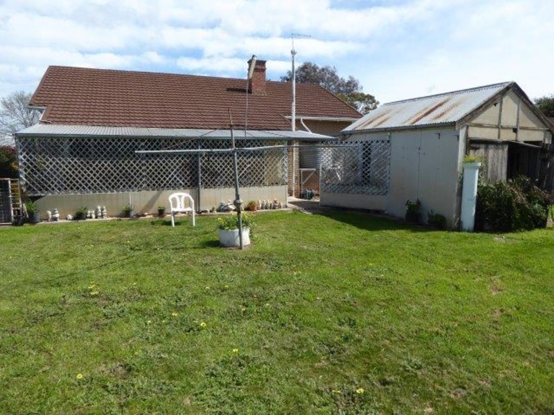 95 Jamouneau Street, Warracknabeal VIC 3393