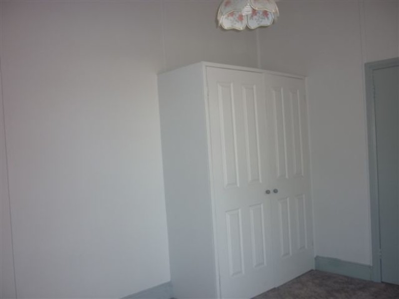 30 Walker Street, Donald VIC 3480