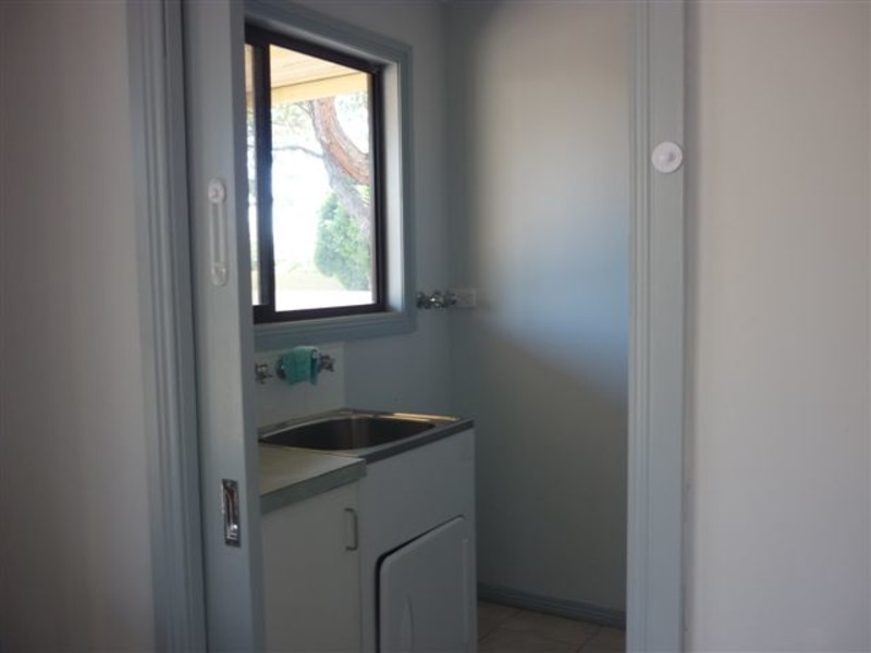 30 Walker Street, Donald VIC 3480